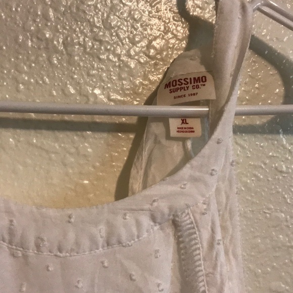 White top - Picture 3 of 3